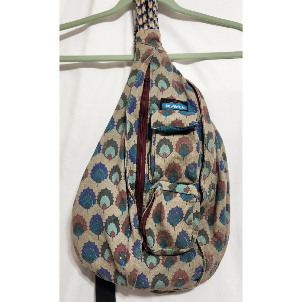 Kavu Rope Bag Sling Backpack Holly Leaf Grey Canvas Leaves